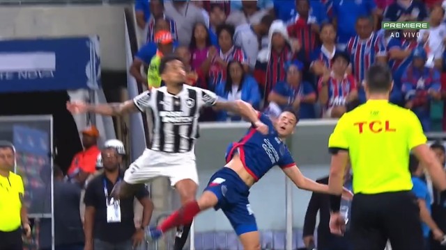 Lance da expuls&atilde;o de Gregore em Bahia 1 x 0 Botafogo