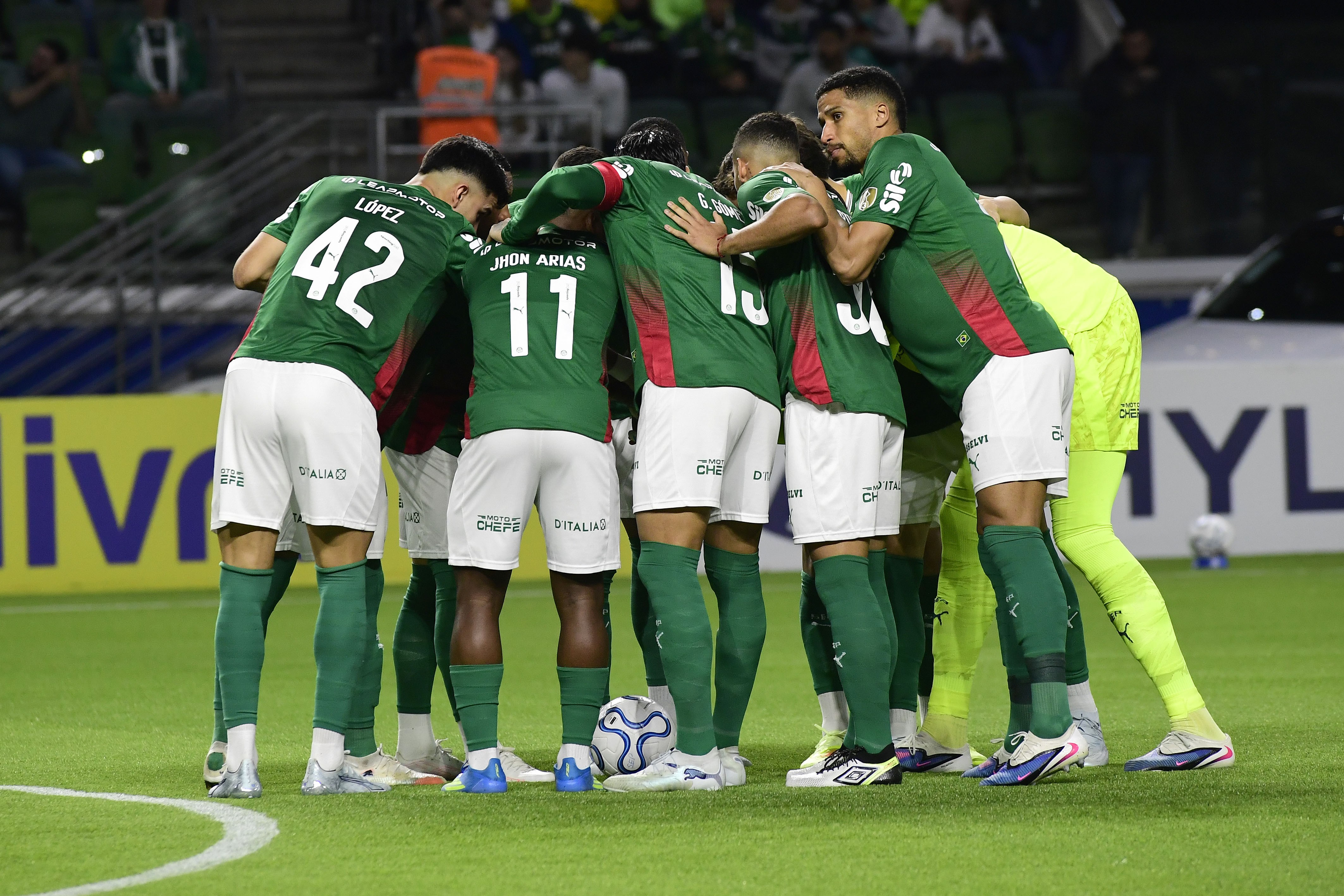 Palmeiras Busca Postura de Protagonista e Ajustes Cruciais para Avançar na Libertadores