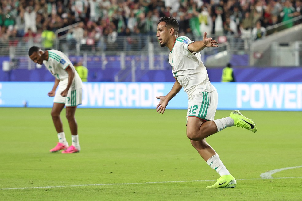 Argélia e Jordânia gol Benbouali