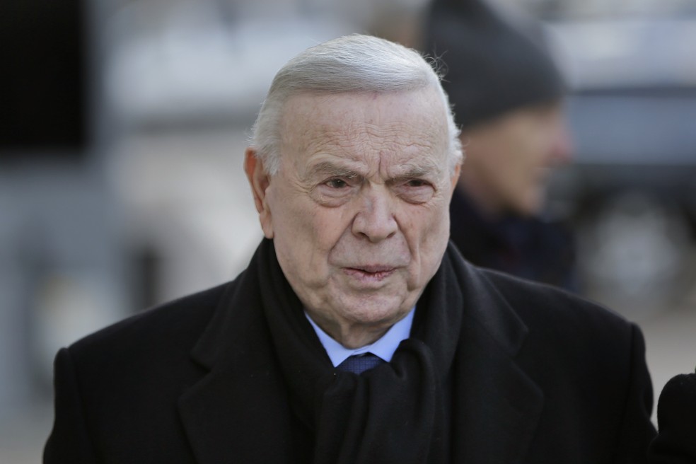 Jose Maria Marin chega ao Tribunal do Brooklyn para a sessão de considerações finais do seu julgamento — Foto: AP Photo/Seth Wenig