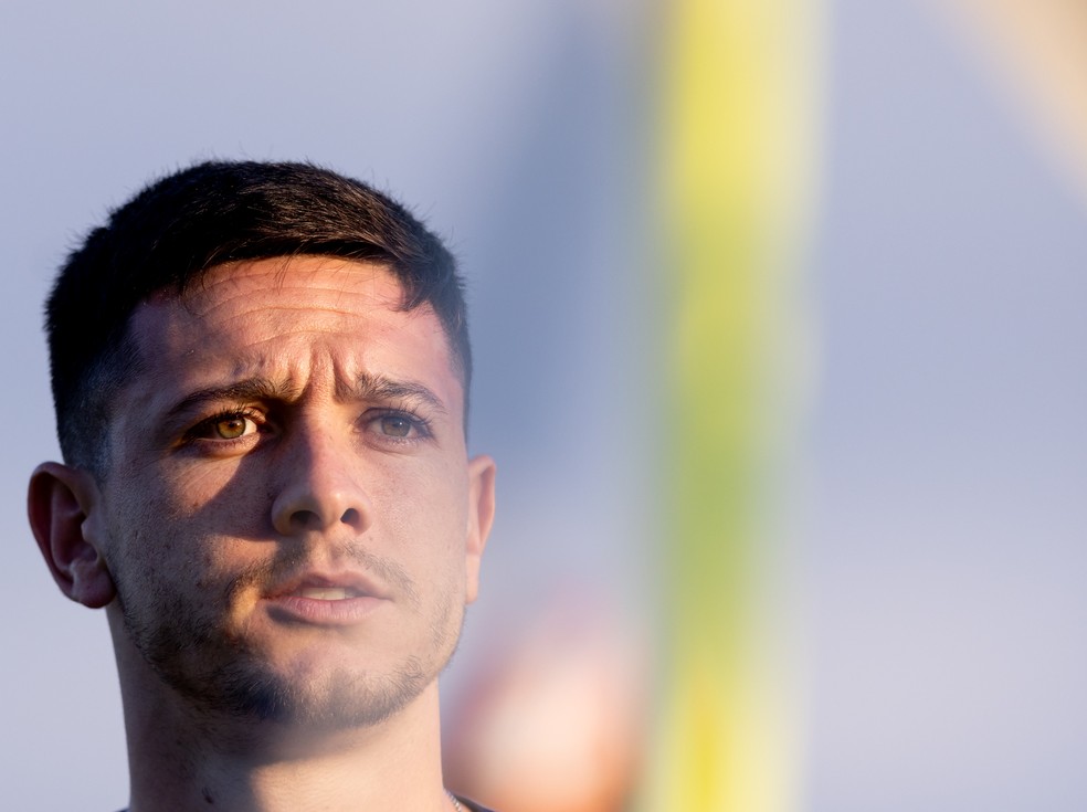 Rodrigo Garro vai ficar uma semana na Espanha — Foto: Rodrigo Coca/Ag. Corinthians