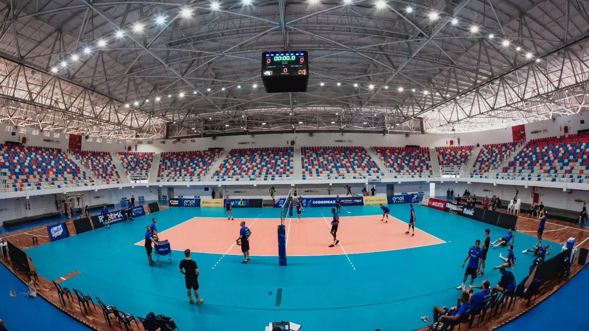 Praia Clube e Osasco decidem o título da Supercopa de Vôlei em São Luís