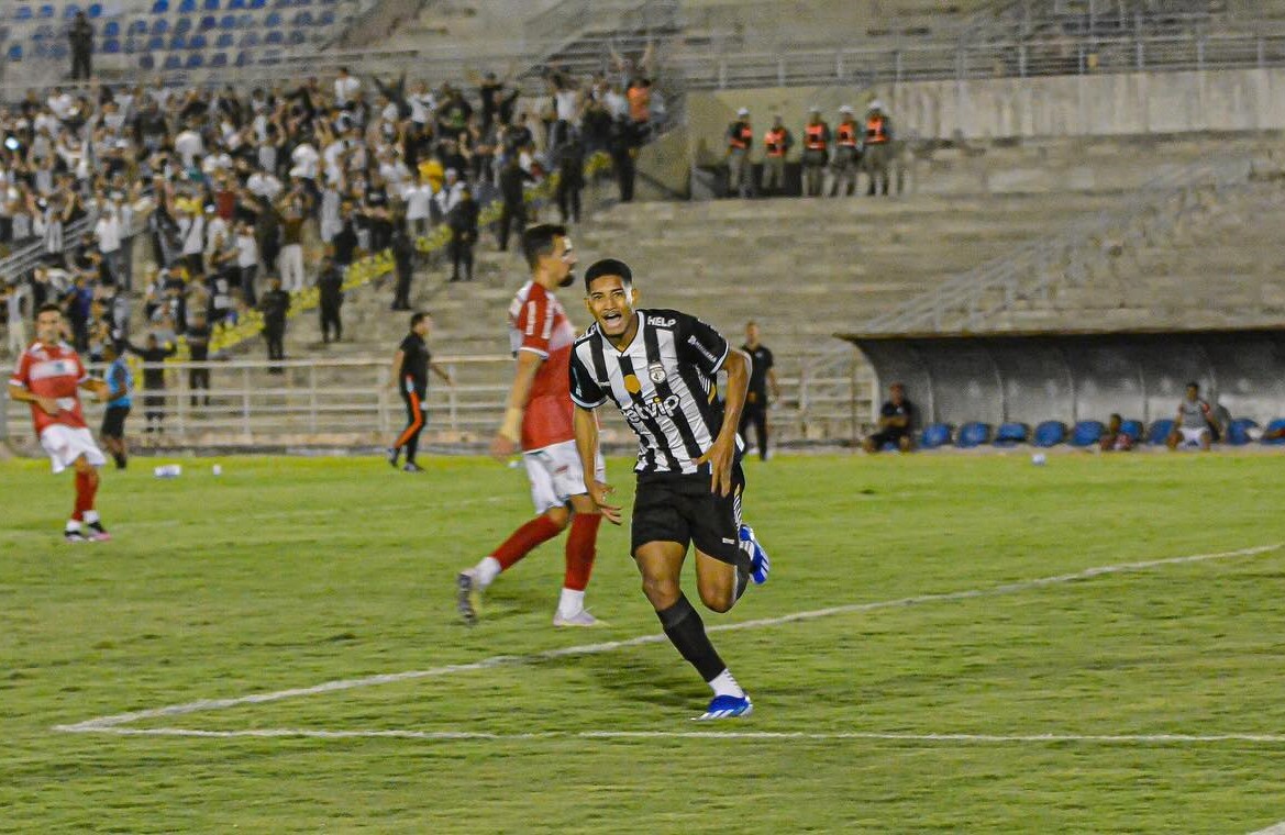Campinense contrata Rickelme Lopes, ex-Treze, para a Copa Paraíba 2026