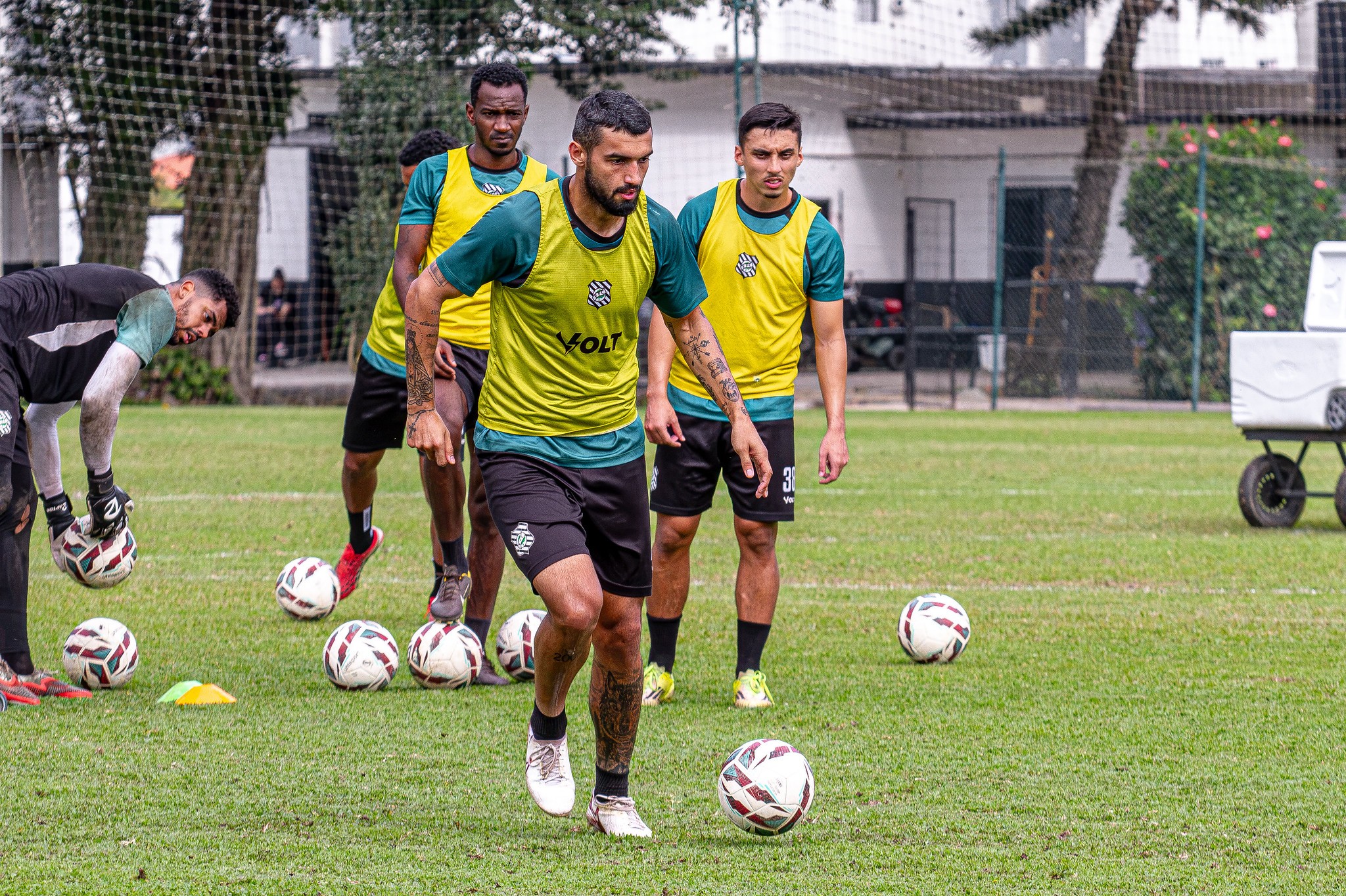 Figueirense tem desfalque importante na defesa para jogo contra o Caxias