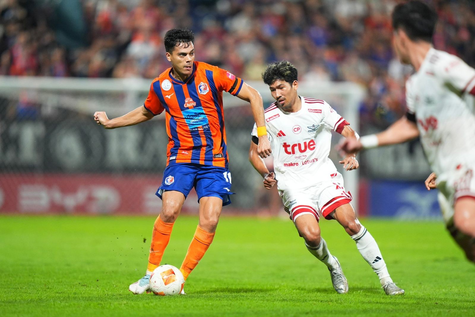 Sem clube após deixar o Port FC, Matheus Pato descarta volta ao Brasil e prioriza seguir na Ásia
