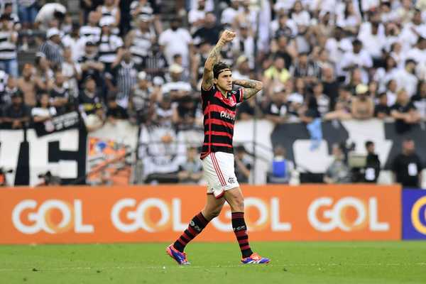 Flamengo enfrenta desfalques, mira retorno de dupla para Mundial de 2024.