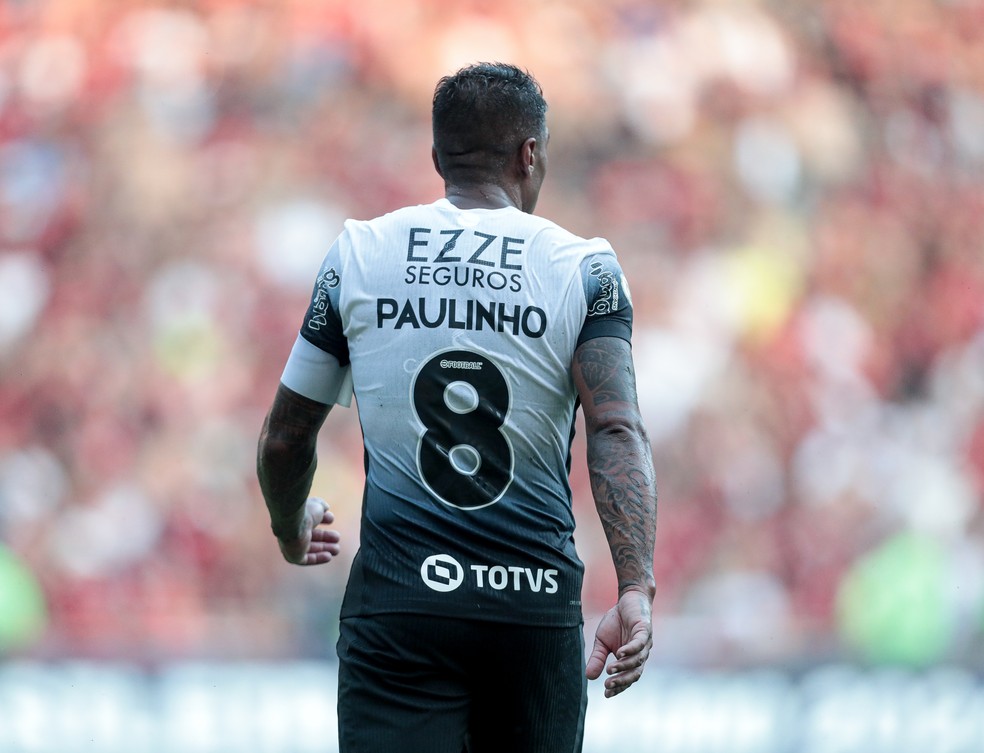 Paulinho tem contrato com o Corinthians até o fim de junho — Foto: Rodrigo Coca / Ag.Corinthians