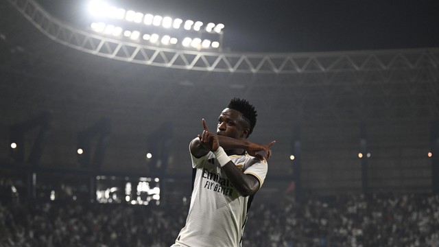 Vini Jr. anotou hat-trick contra o Barcelona
