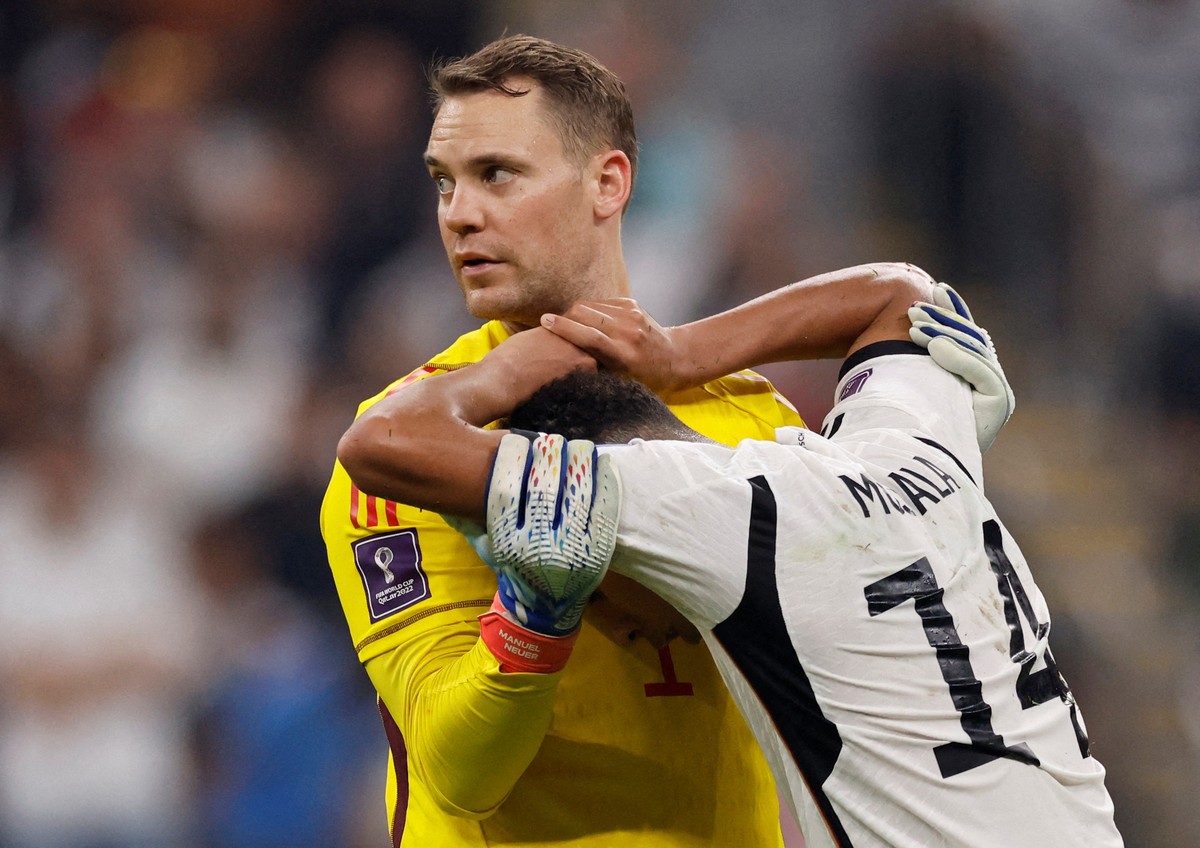 Manuel Neuer supera Taffarel e se torna o goleiro com mais jogos em Copa do  Mundo