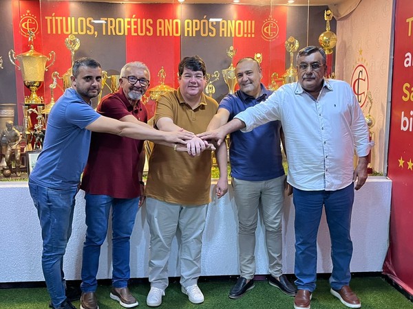 Flávio Torreão é reeleito presidente do Campinense para o triênio 2025-2027