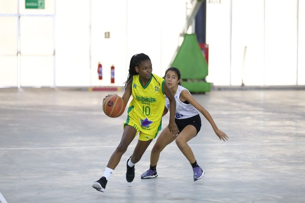 Atleta de basquetebol da SEJUVEL é convocada para integrar seleção MS nos  Jogos Escolares Brasileiros 2023 – Prefeitura Três Lagoas