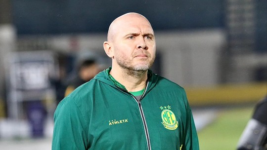 Mozart lamenta primeira derrota0800 sportingbetcasa do Mirassol: “Perdemos uma oportunidade importante”