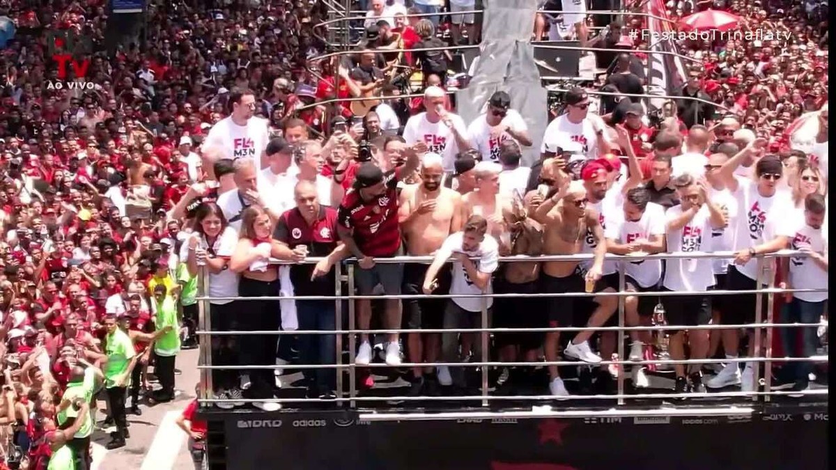 Flamengo divulga primeiro registro de Tite e Gabigol após polêmica