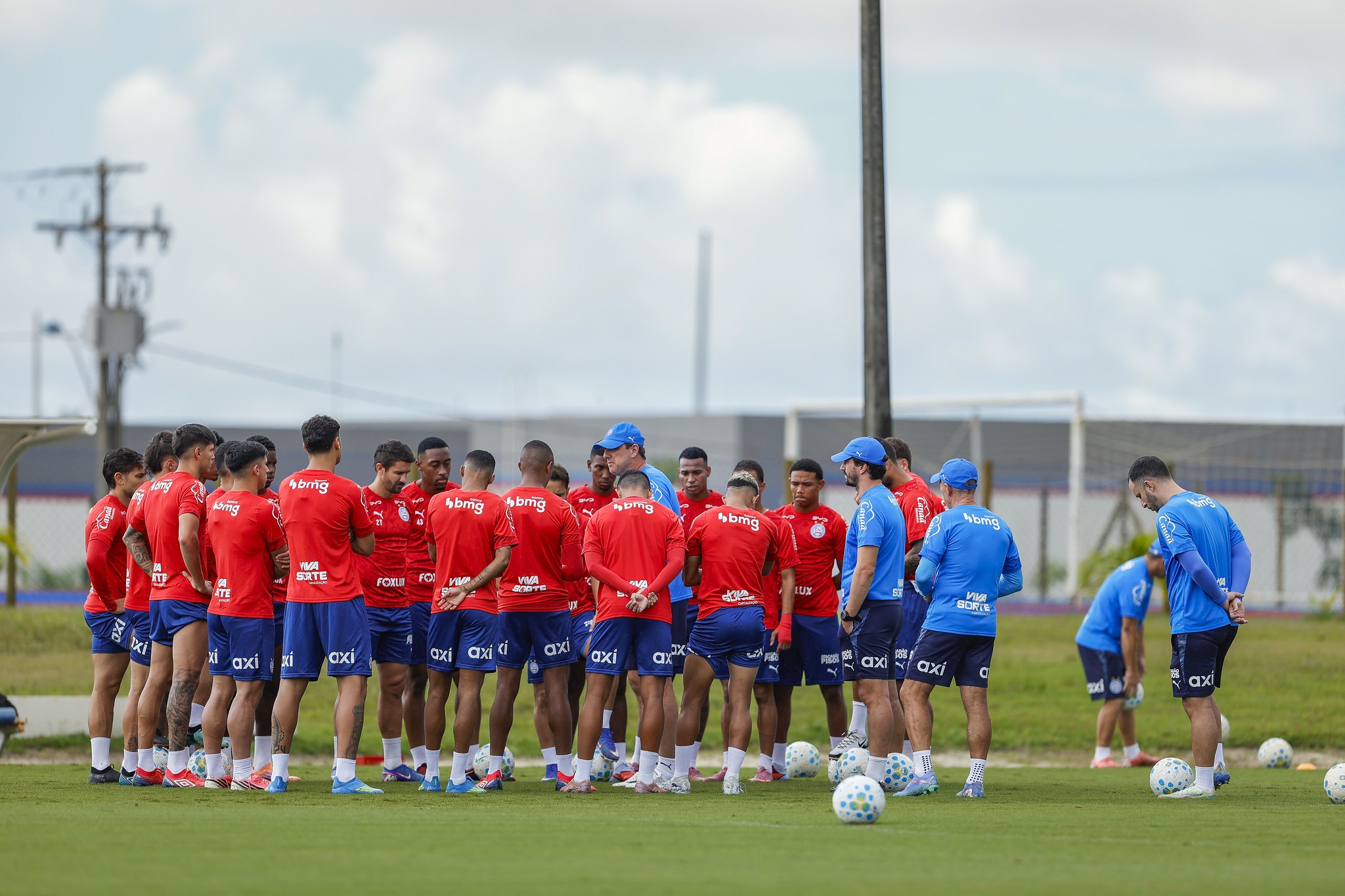 Bahia divulga relacionados sem Erick e Everaldo para enfrentar o Fluminense; veja lista