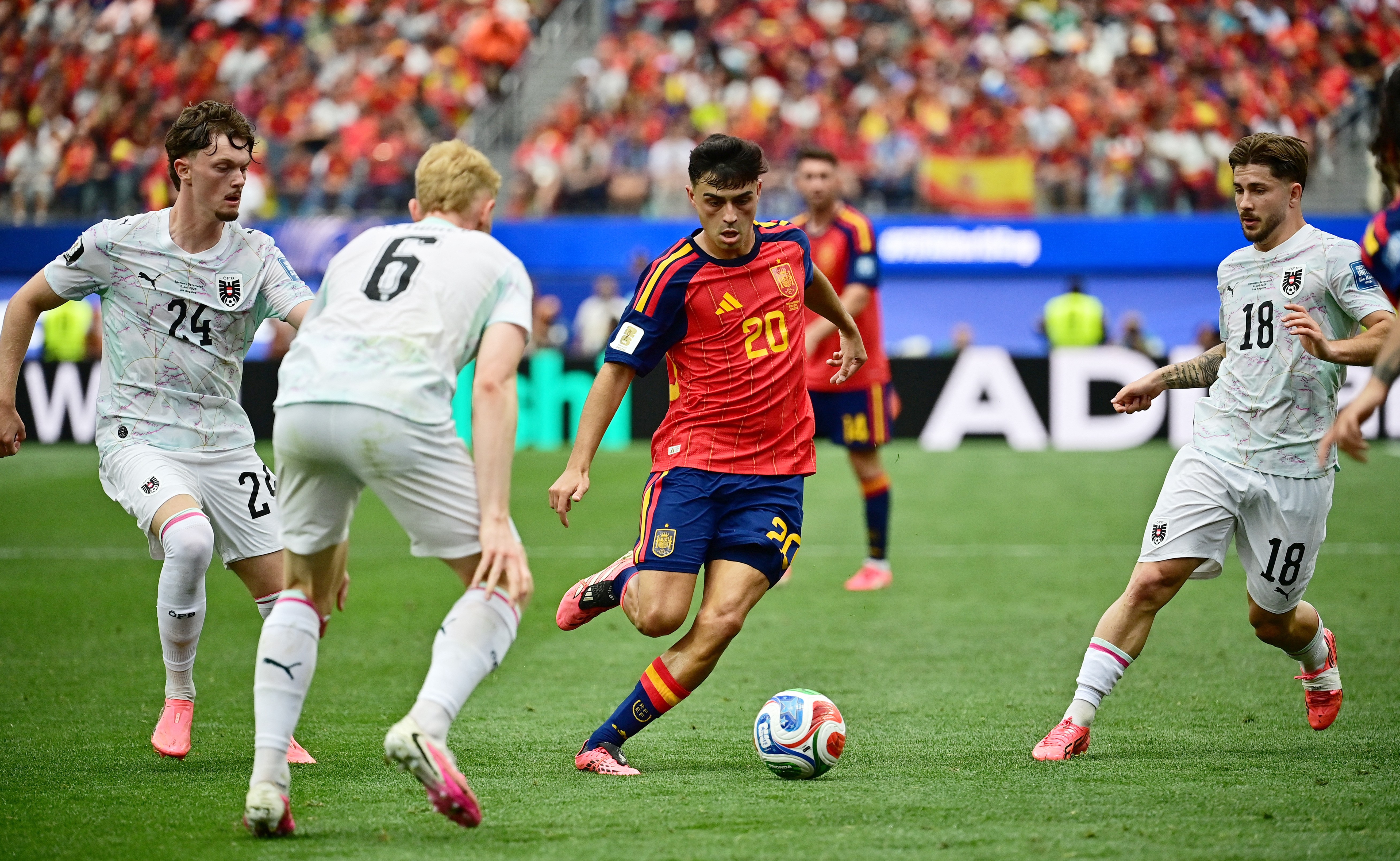 Craque da Espanha, Pedri quer repetir Iniesta na Copa: "Já sonhei em marcar esse gol"