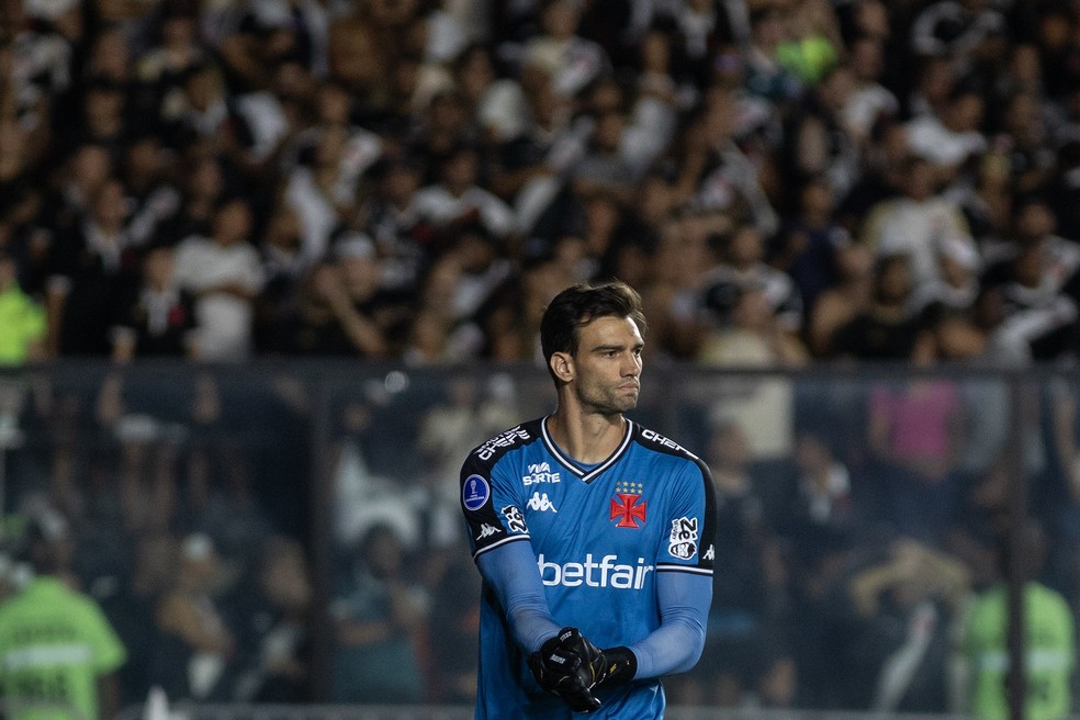 Lo Jardim em ao pelo Vasco  Foto: Dikran Sahagian/Vasco