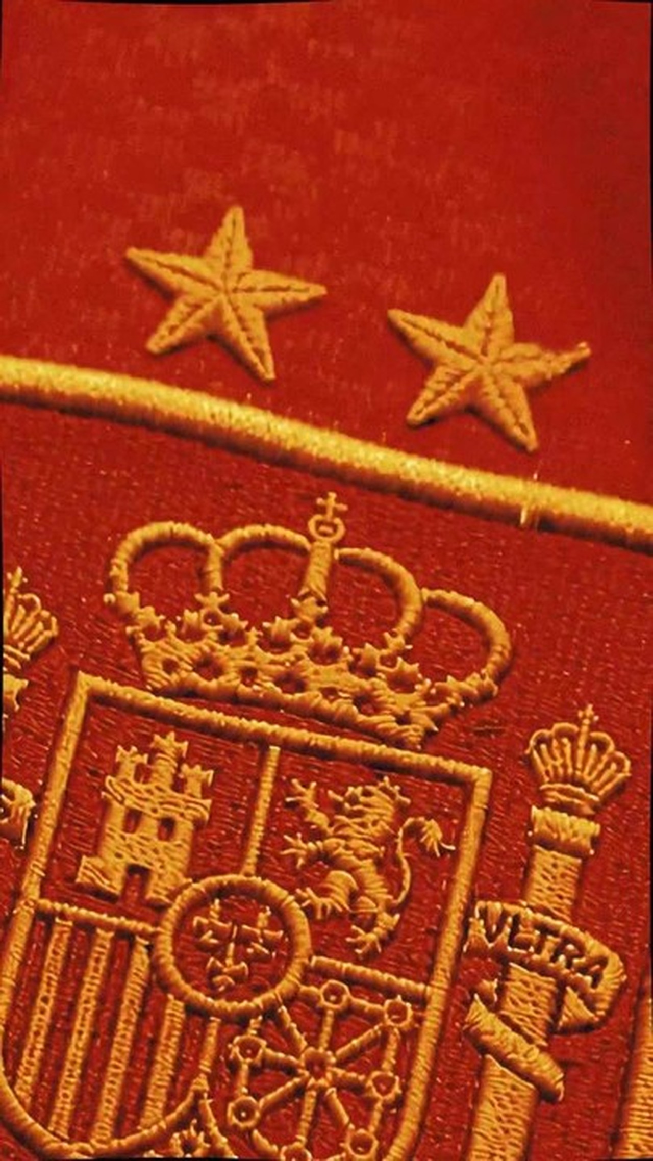 Federação Espanhola atualiza escudo com a segunda estrela pelo bi mundial; veja vídeo