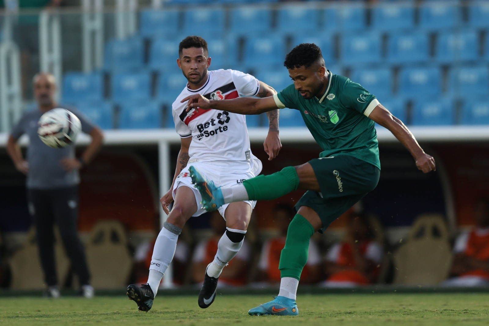 Escalação: Floresta pode repetir time contra o Botafogo-SP
