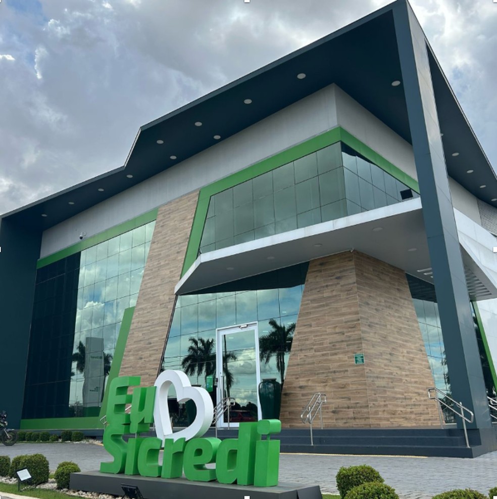 Sicredi Ouro Verde MT comemora 35 anos de fundação. — Foto: Assessoria Ouro Verde.
