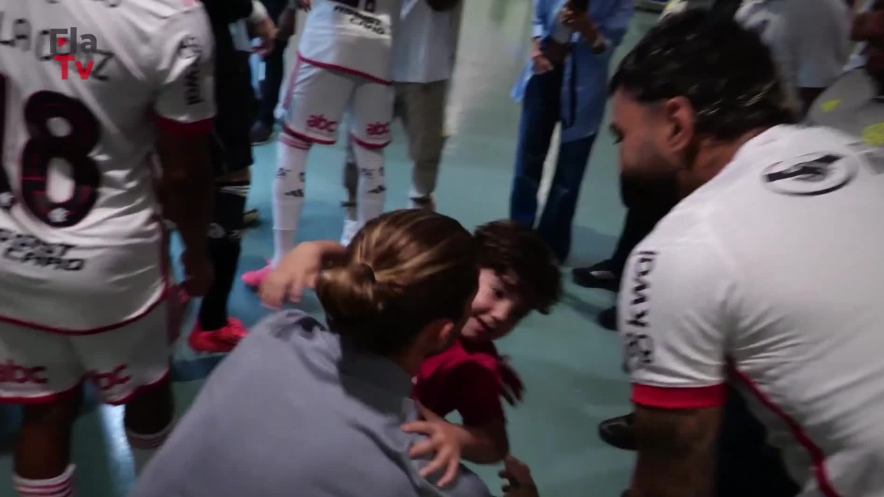 Gabigol diz que jogo 300 pelo Flamengo é especial e brinca com Totói: 'Vai entrar comigo?'