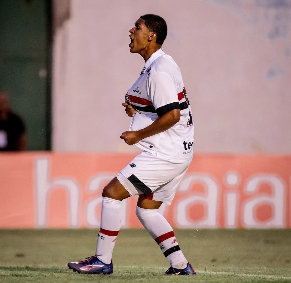 Ryan Francisco, jogador do São Paulo — Foto: Guilherme Veiga/São Paulo FC