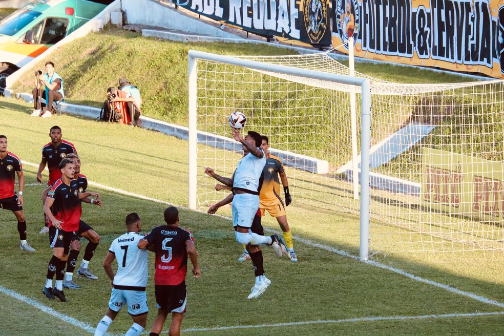 ABC para no Globo FC, mas mantém invenciblidade e liderança — Foto: Augusto César Gomes