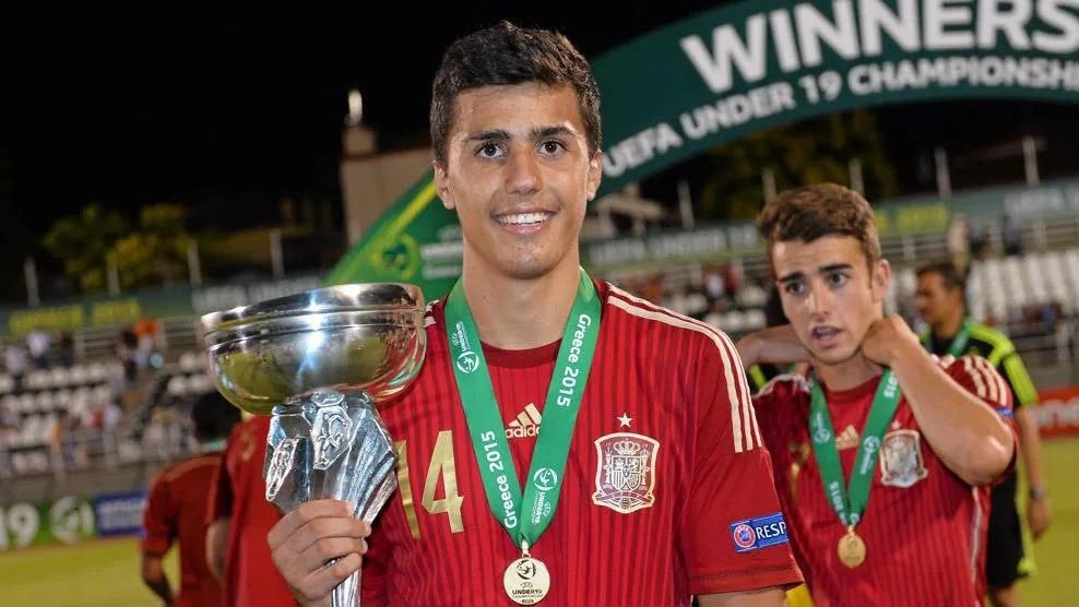 "Luz que ilumina" Espanha, Rodri é pupilo de De la Fuente desde a adolescência; veja história