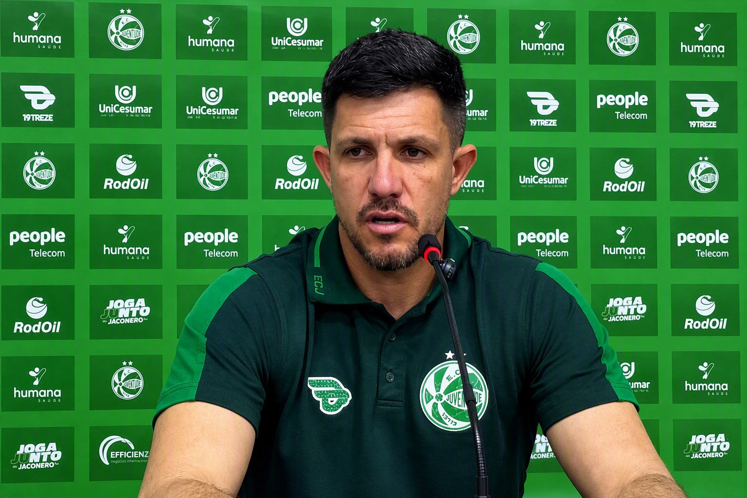 Barbieri cita partida "atípica" do Juventude e avalia primeiro turno na Série B