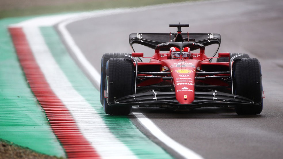 Fórmula 1: como assistir ao treino do GP da Emília Romagna online  gratuitamente - TV História