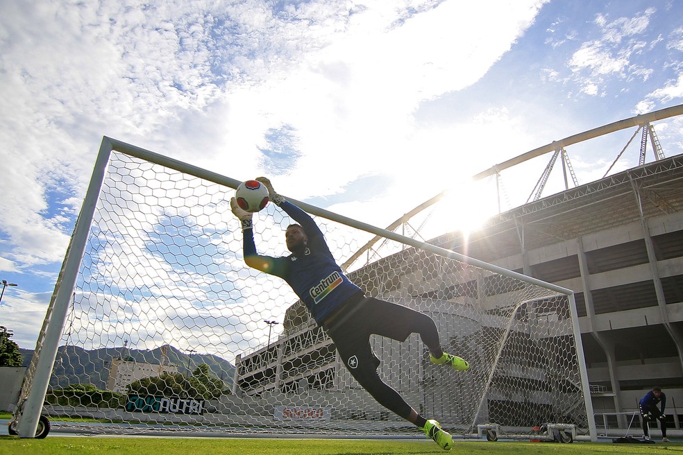 Revelado pelo CSA, Igo Gabriel foi vendido ao Botafogo — Foto: Vitor Silva/Botafogo