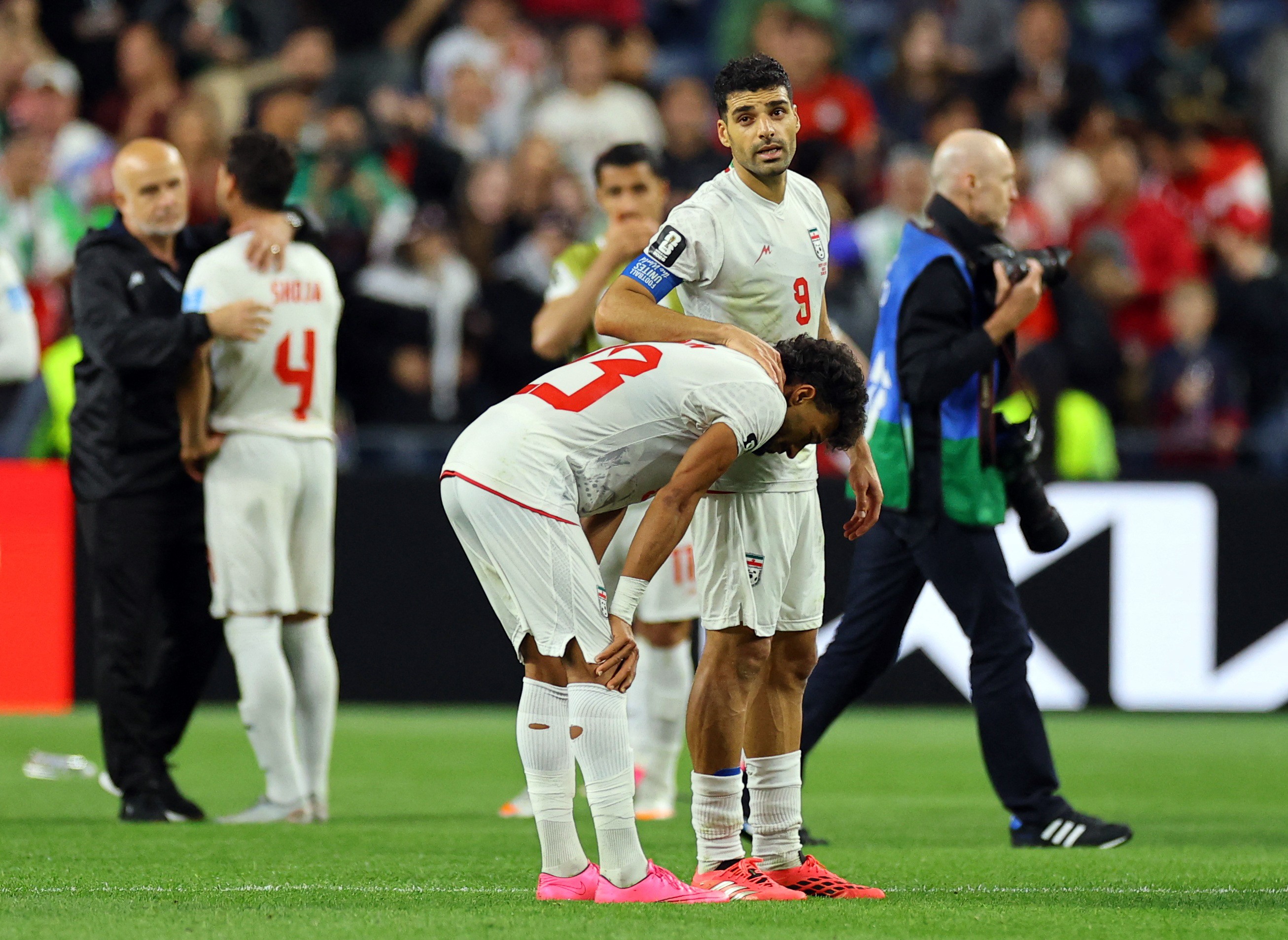Irã é eliminado da Copa do Mundo e alfineta EUA após tratamento injusto