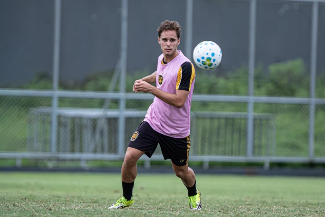 Amazonas aposta em jovem promessa do Santos para 2026