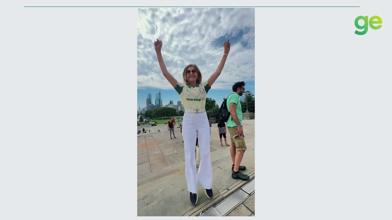 FAZENDO HISTÓRIA! Leila Pereira recria cena de Rocky Balboa após classificação do Palmeiras