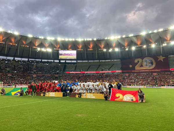 DESGASTADO! Maracanã encerra temporada com 73 jogos e inicia manutenção do gramado.