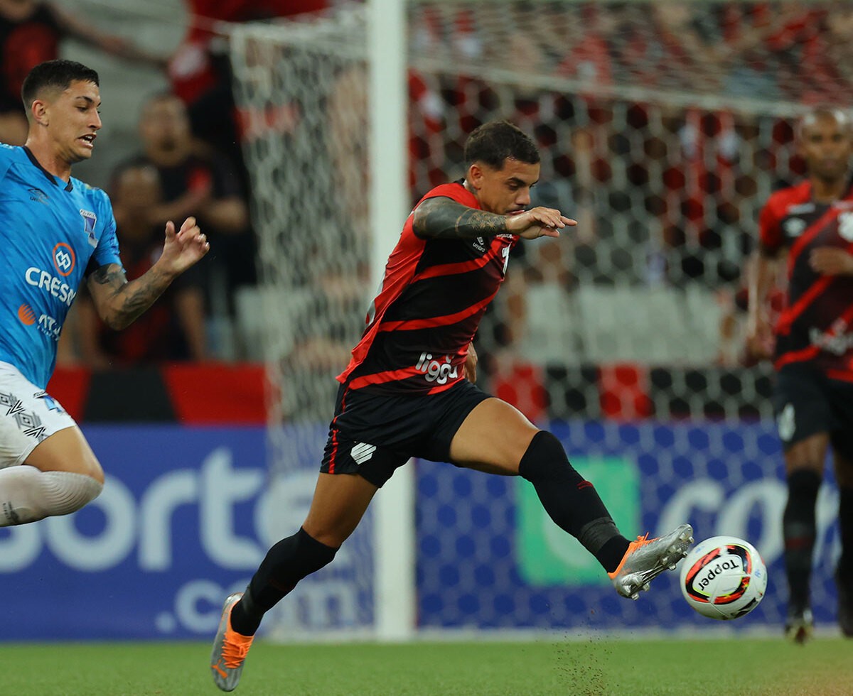 Athletico 5x0 Azuriz: veja os gols da sexta rodada do Campeonato ...