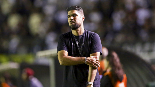 Ex-Corinthians, António Oliveira pode assumir time do Chipre 