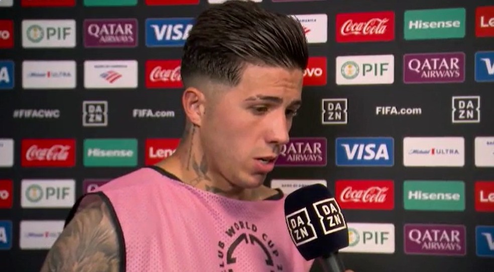 Enzo Fernández depois de Chelsea x LAFC — Foto: Reprodução