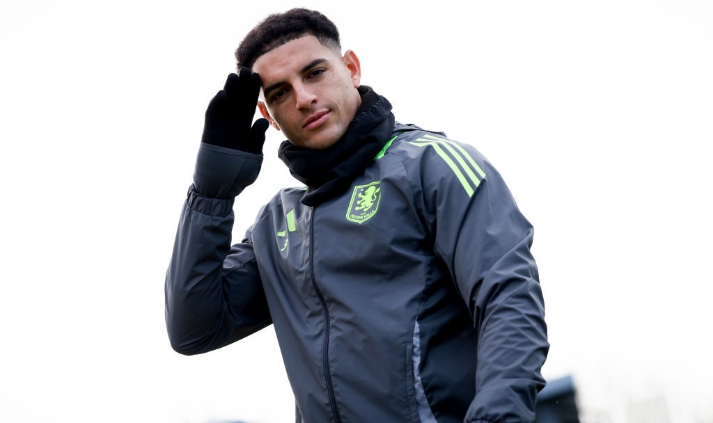 Fenerbahçe anuncia a contratação do zagueiro brasileiro Diego Carlos