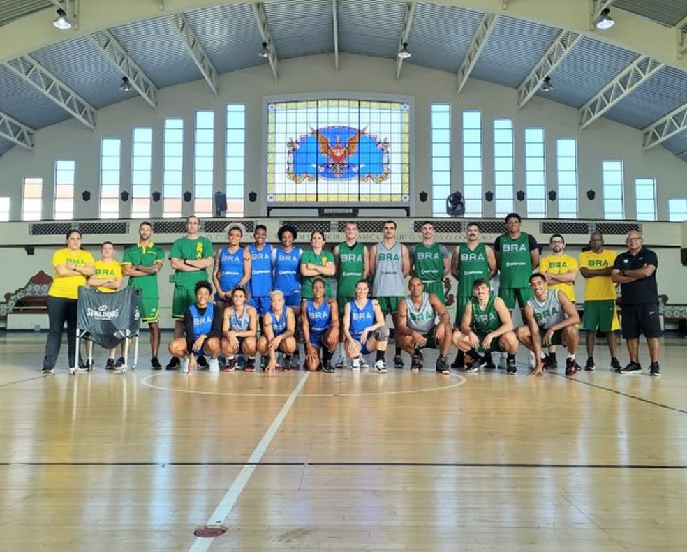 Seleção brasileira de basquete 3x3 durante os Jogos Mundia…