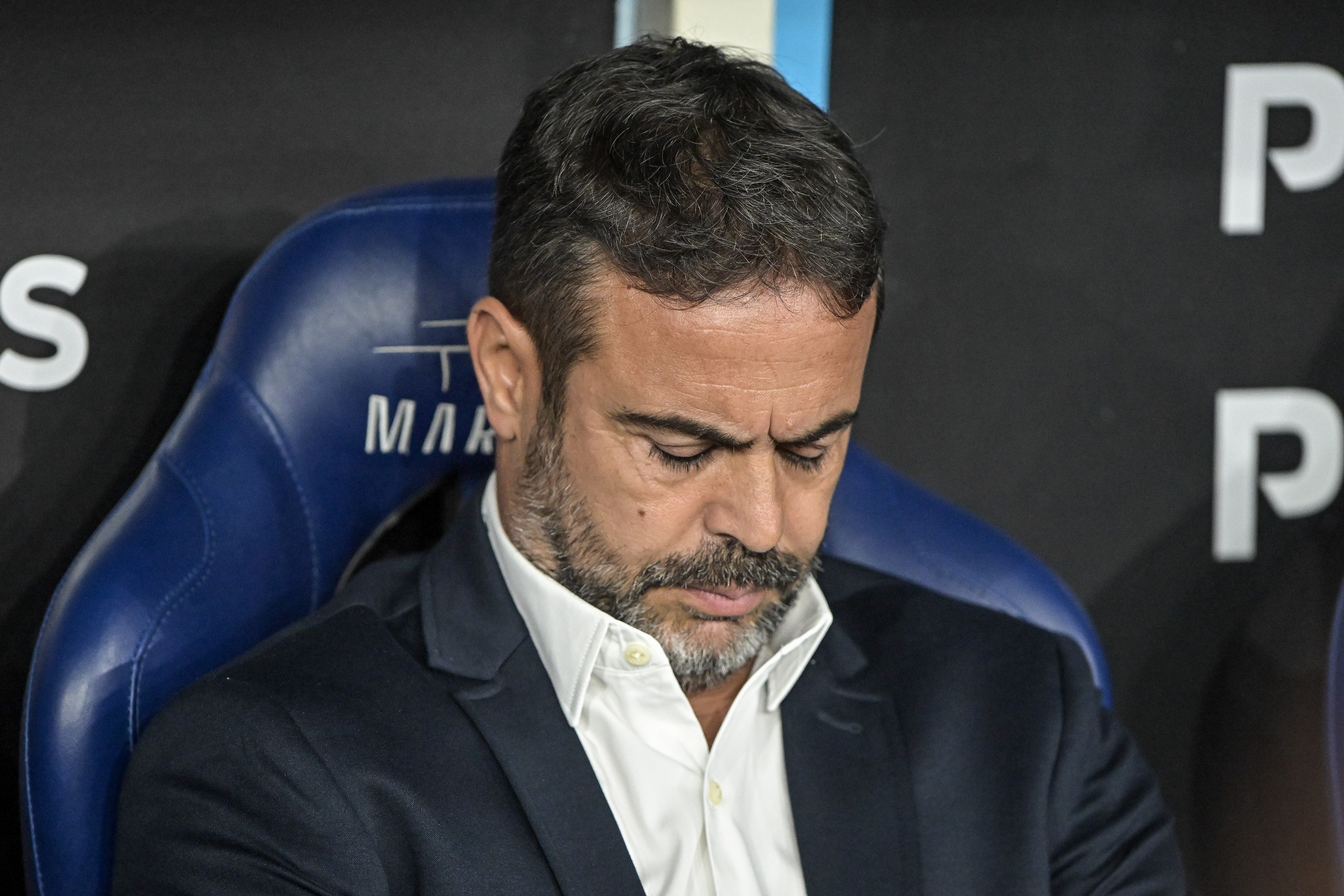 Pressão aumenta sobre Artur Jorge após eliminação do Cruzeiro na Libertadores