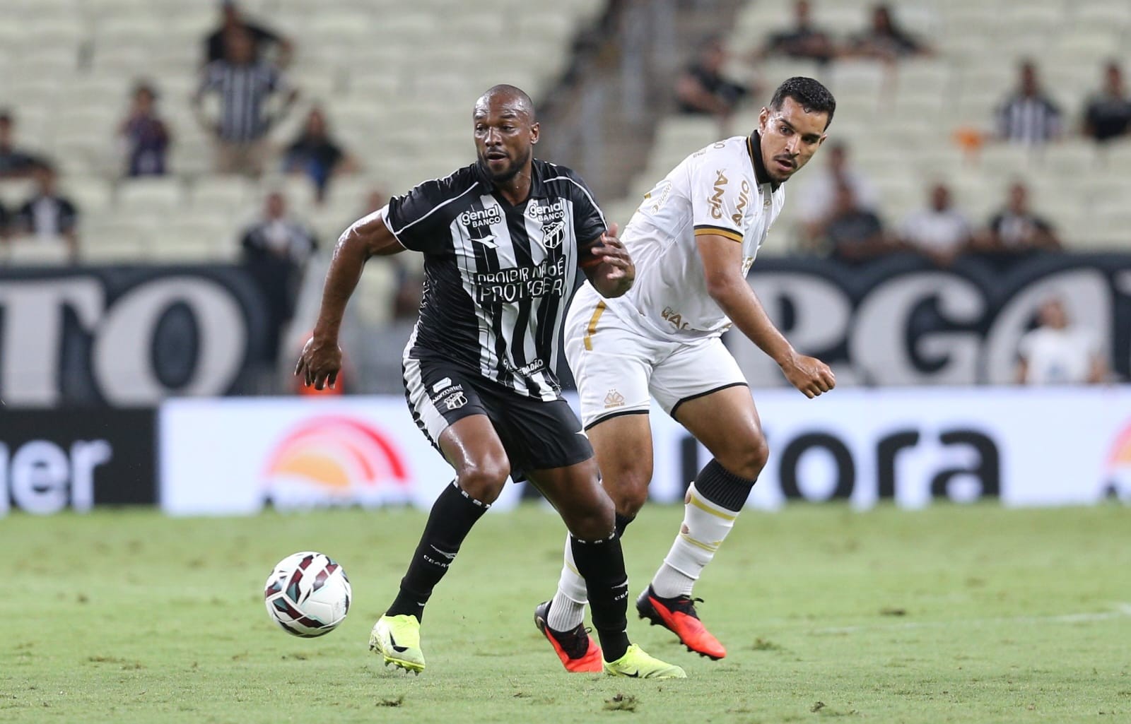 Ceará perde Luiz Otávio por suspensão para duelo com Juventude