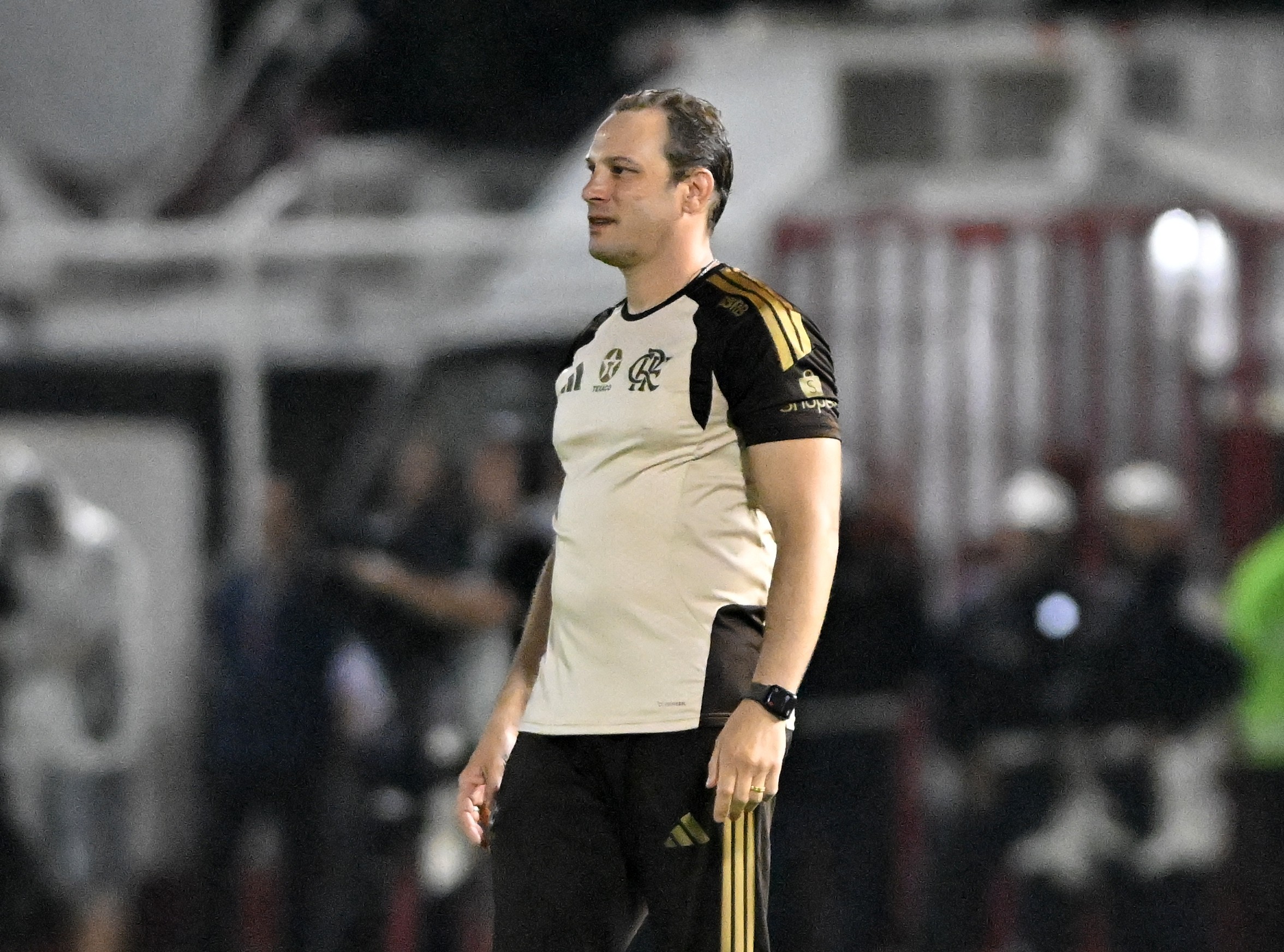 Flamengo demite técnico Bruno Pivetti no sub-20