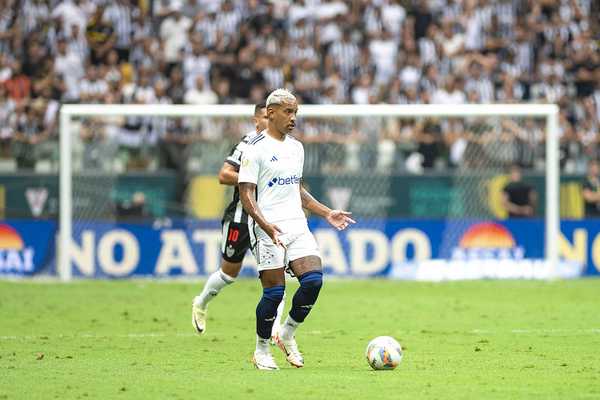Matheus Pereira comenta estratégia e gol perdido no Cruzeiro
