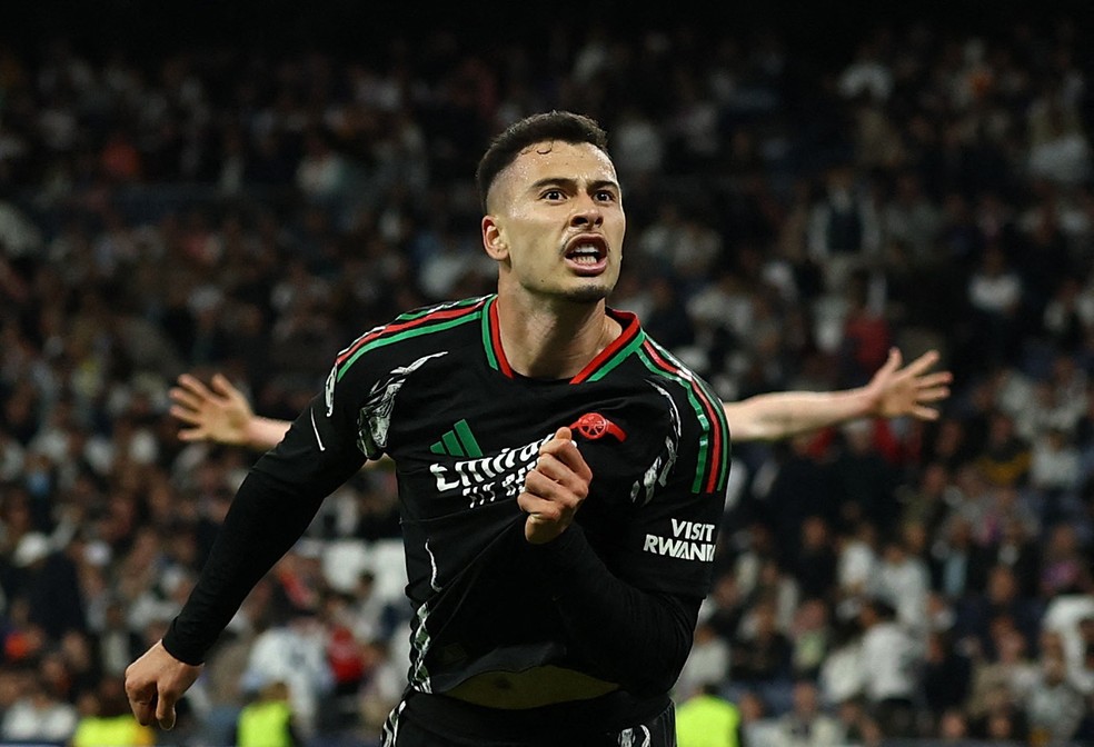 Gabriel Martinelli comemora o gol marcado pelo Arsenal contra o Real Madrid na Champions League — Foto: Reuters