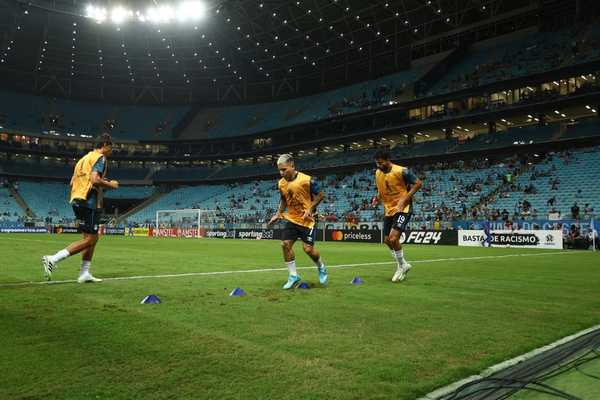 GRÊMIO INICIA 2025 COM ELENCO ENXUTO! Temporada começa com saídas importantes e reforços ainda indefinidos!
