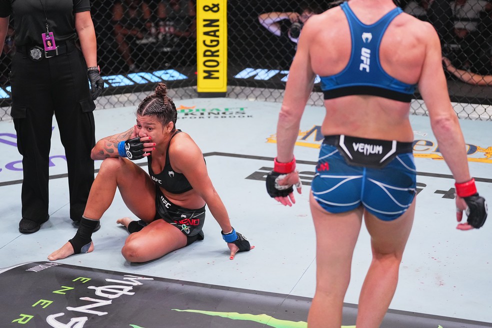 Mayra Sheetara se surpreende com  finaliza&ccedil;&atilde;o sobre Holly Holm &mdash; Foto: Getty Images