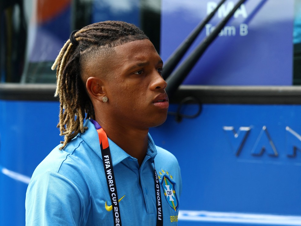 Danilo Santos chega ao Miami Stadium antes de Esc�cia x Brasil � Foto: REUTERS/Marco Bello