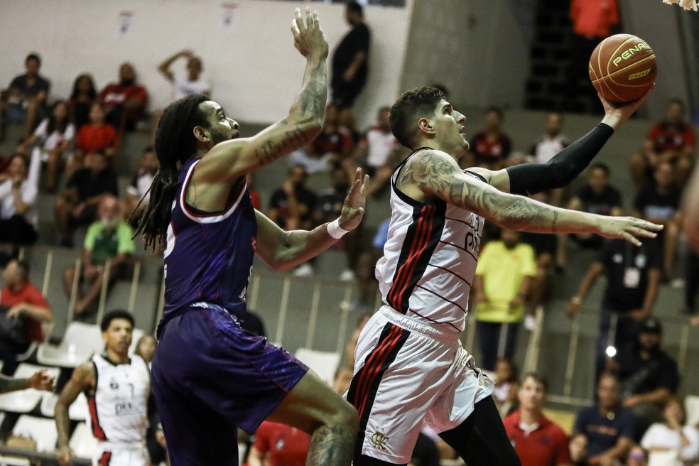 Flamengo e Fortaleza disputam o primeiro jogo das quartas dos playoffs — Foto: Gilvan de Souza / CRF