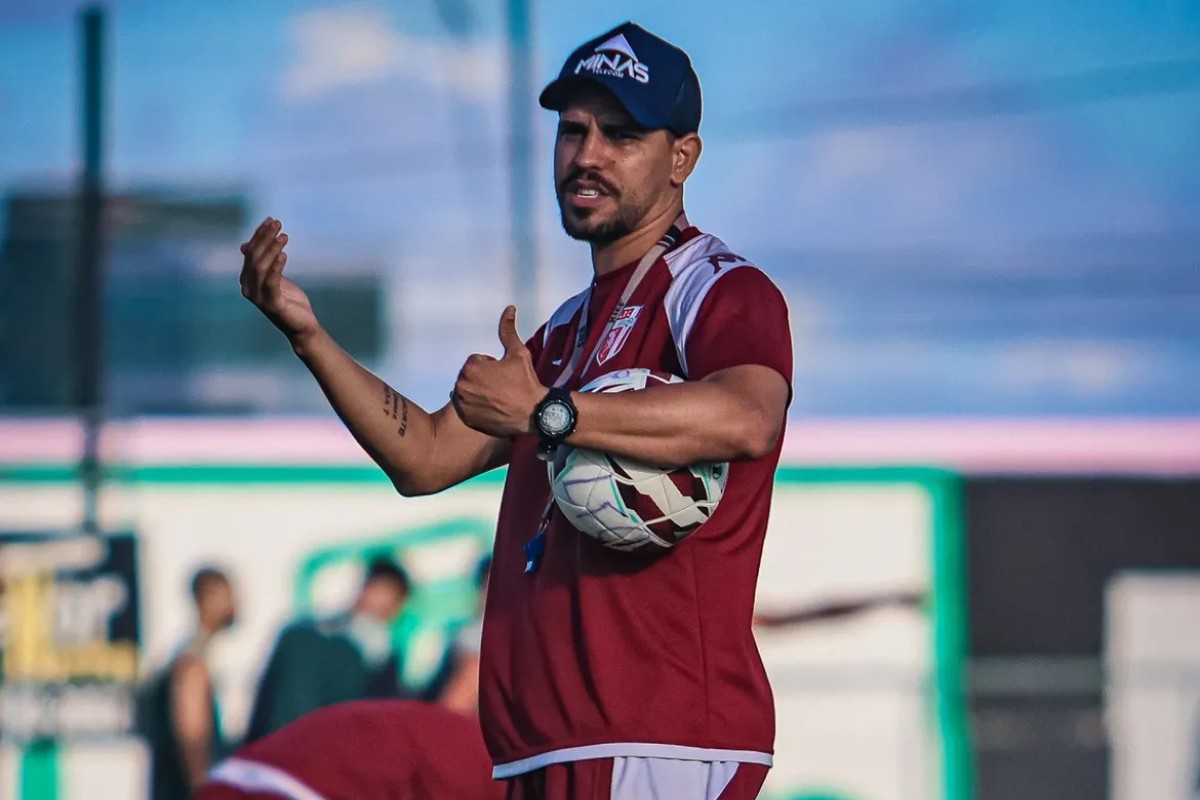 Novo técnico do Pesqueira comenta chegada ao clube e confirma reforços