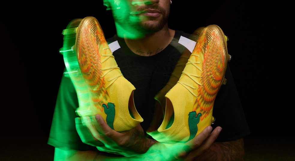 Nova chuteira de Neymar — Foto: Divulgação